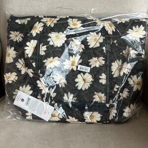 NWT Lug Rally Tote Bag in Autumn Daisies